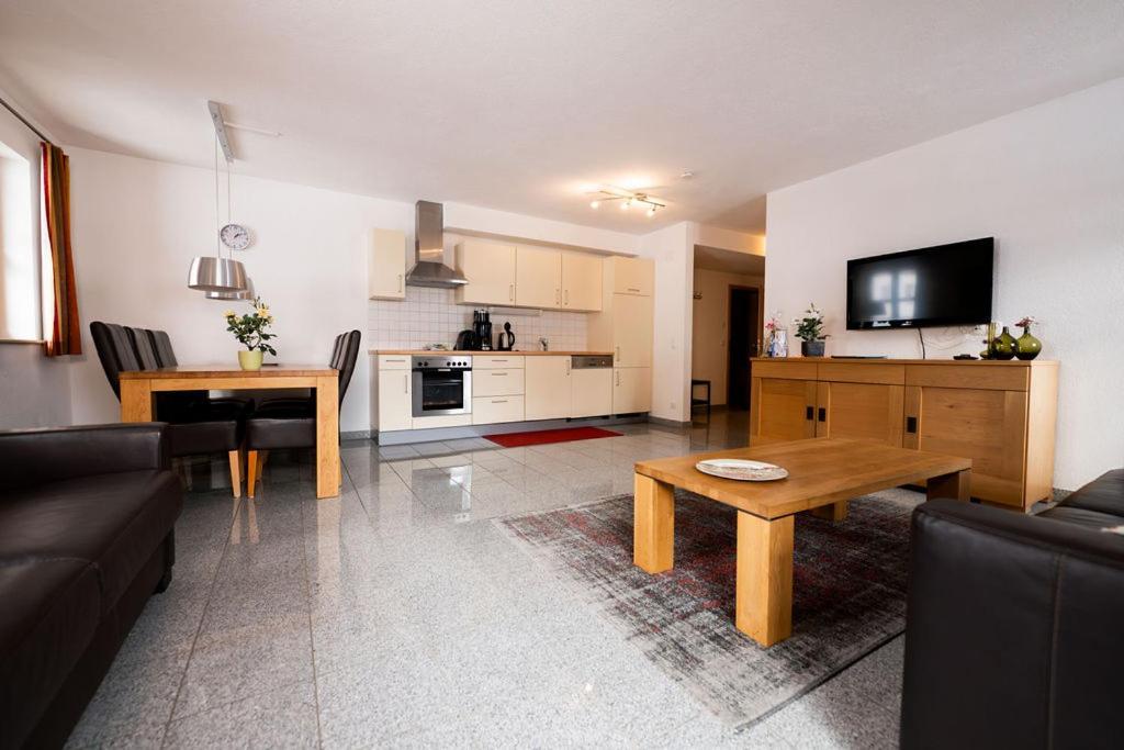 ברוואנג Chalet Zur Rose מראה חיצוני תמונה