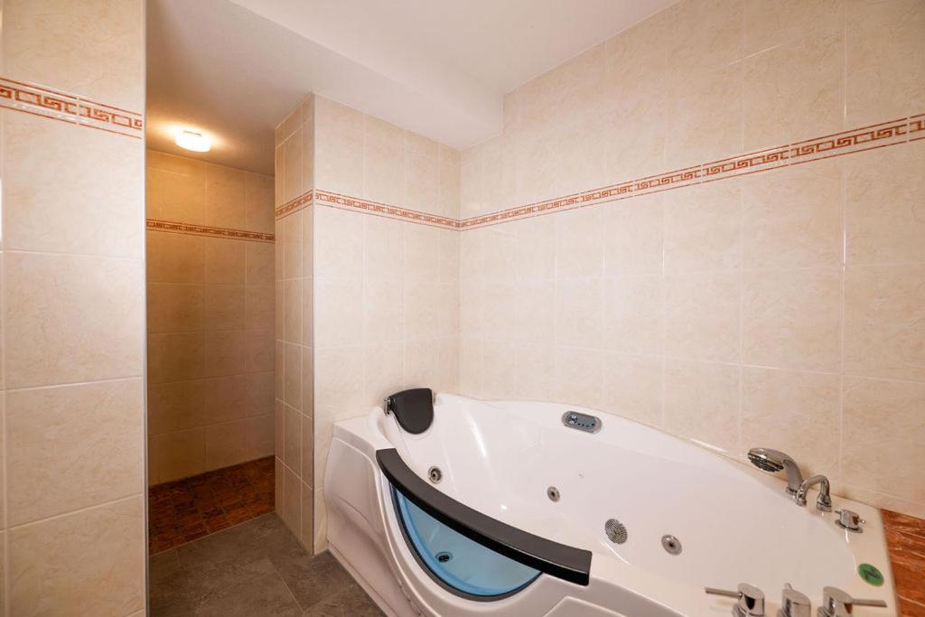 ברוואנג Chalet Zur Rose מראה חיצוני תמונה